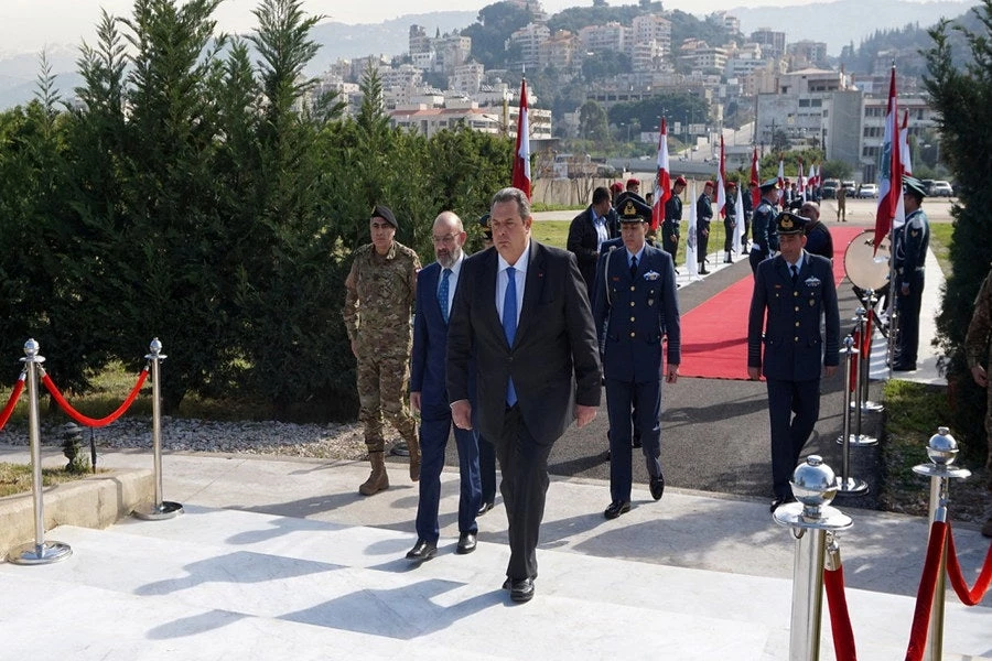 Σημαντική επίσκεψη του ΥΠΕΘΑ στον Λίβανο